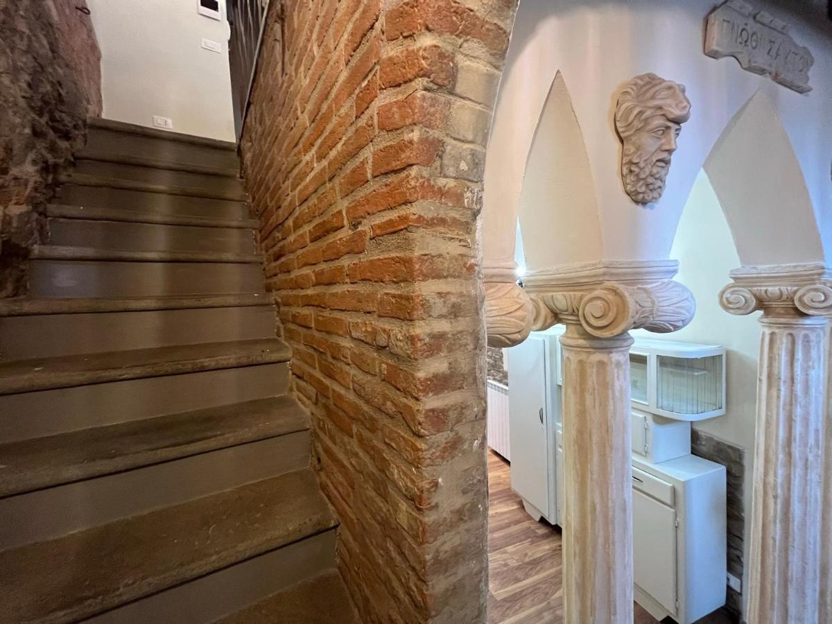 Cortona Suite - The House With Well And The Frescos Palace Dış mekan fotoğraf